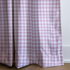 dwm:LR033980:corner_closeup_cropped