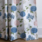 dwm:LR062744:corner_closeup_cropped