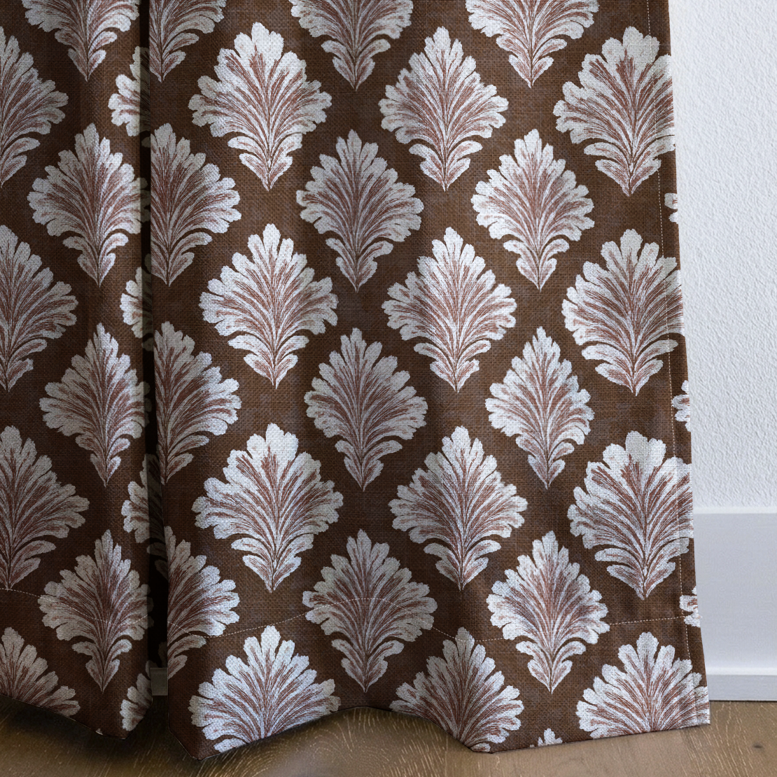 dwm:LR079933:corner_closeup_cropped