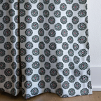 dwm:LR081910:corner_closeup_cropped