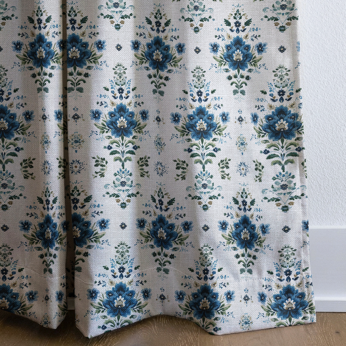 dwm:LR102797:corner_closeup_cropped