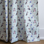 dwm:LR117158:corner_closeup_cropped