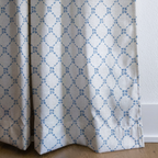 dwm:LR136466:corner_closeup_cropped