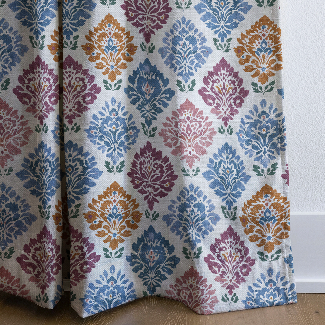 dwm:LR187525:corner_closeup_cropped