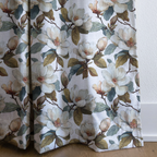 dwm:LR208845:corner_closeup_cropped