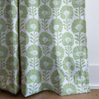 dwm:LR249260:corner_closeup_cropped
