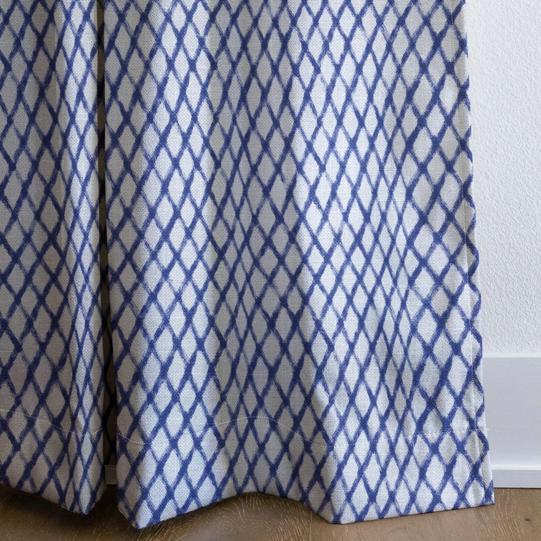 dwm:LR273881:corner_closeup_cropped