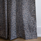 dwm:LR274106:corner_closeup_cropped