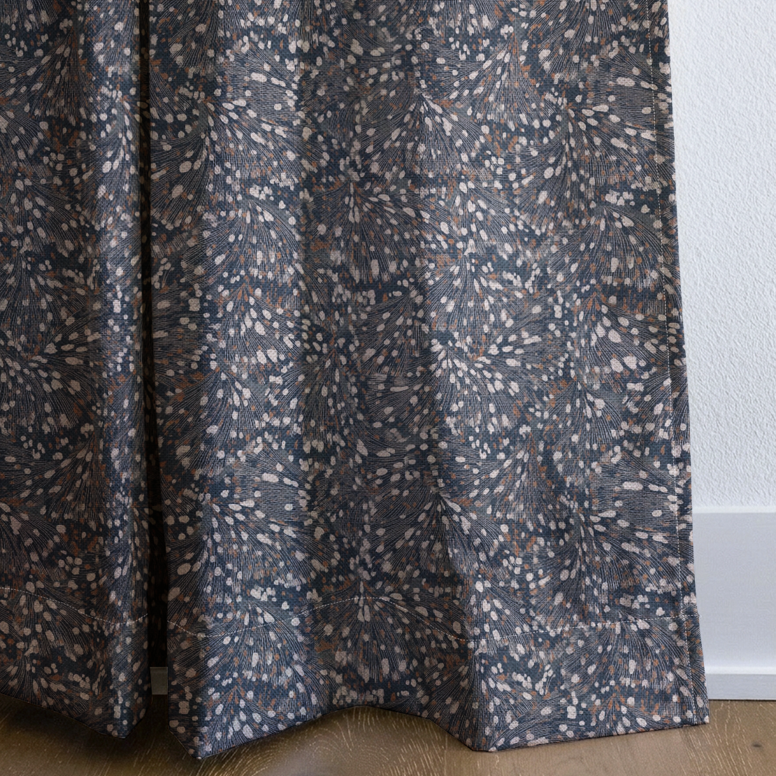 dwm:LR274106:corner_closeup_cropped