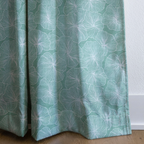 dwm:LR286188:corner_closeup_cropped