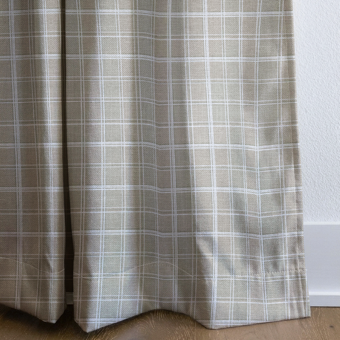 dwm:LR287156:corner_closeup_cropped