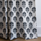 dwm:LR305141:corner_closeup_cropped