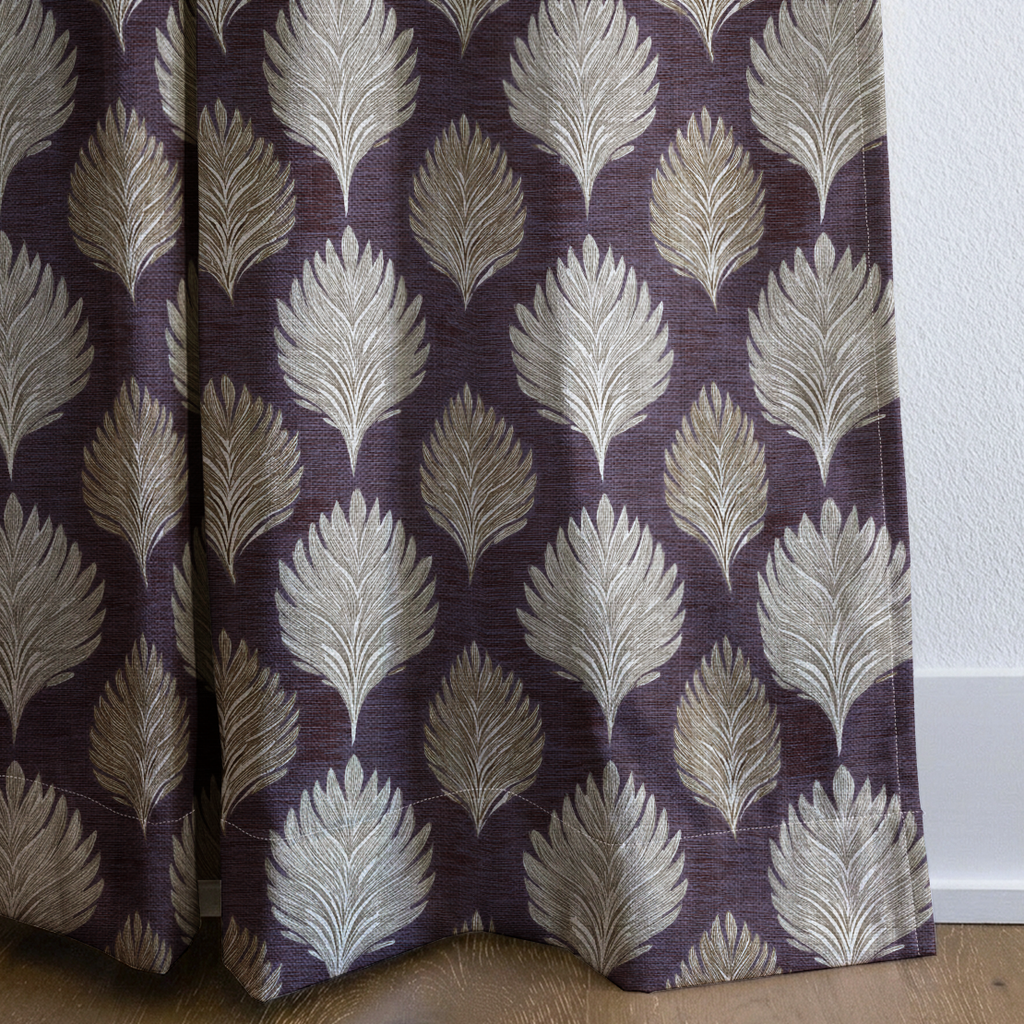 dwm:LR316947:corner_closeup_cropped