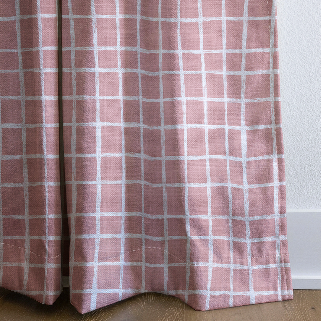 dwm:LR317211:corner_closeup_cropped