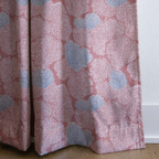 dwm:LR318256:corner_closeup_cropped