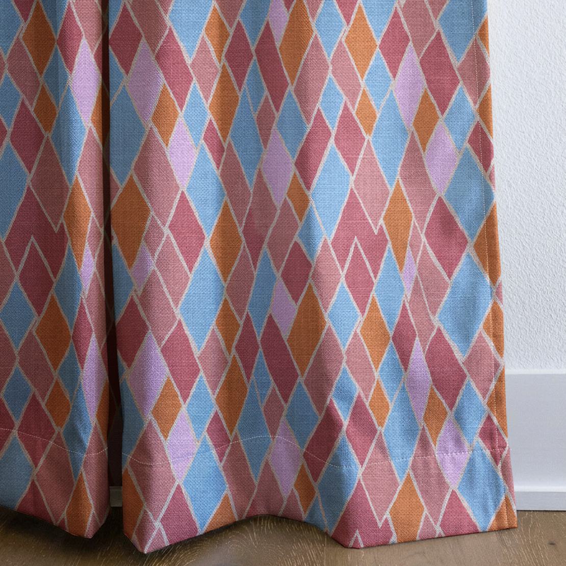 dwm:LR325061:corner_closeup_cropped