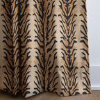 dwm:LR331216:corner_closeup_cropped