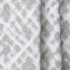 dwm:LR337373:close_up