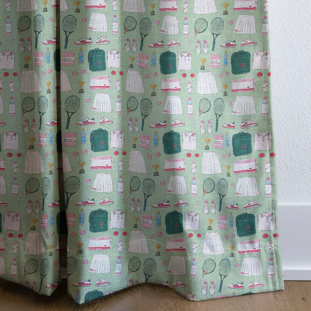dwm:LR348888:corner_closeup_cropped