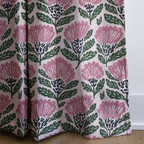 dwm:LR376623:corner_closeup_cropped