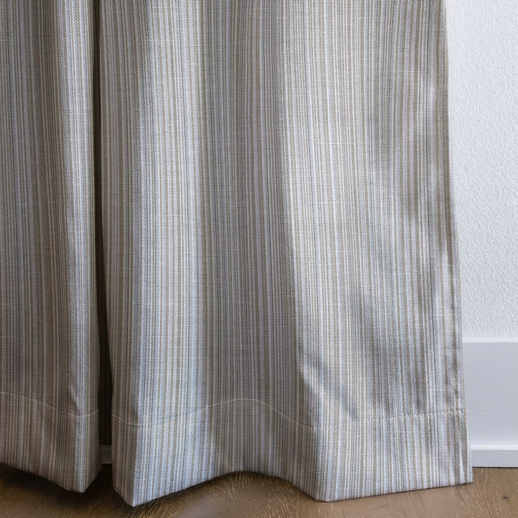 dwm:LR397481:corner_closeup_cropped