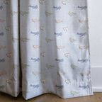 dwm:LR404135:corner_closeup_cropped