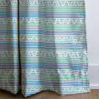 dwm:LR407050:corner_closeup_cropped