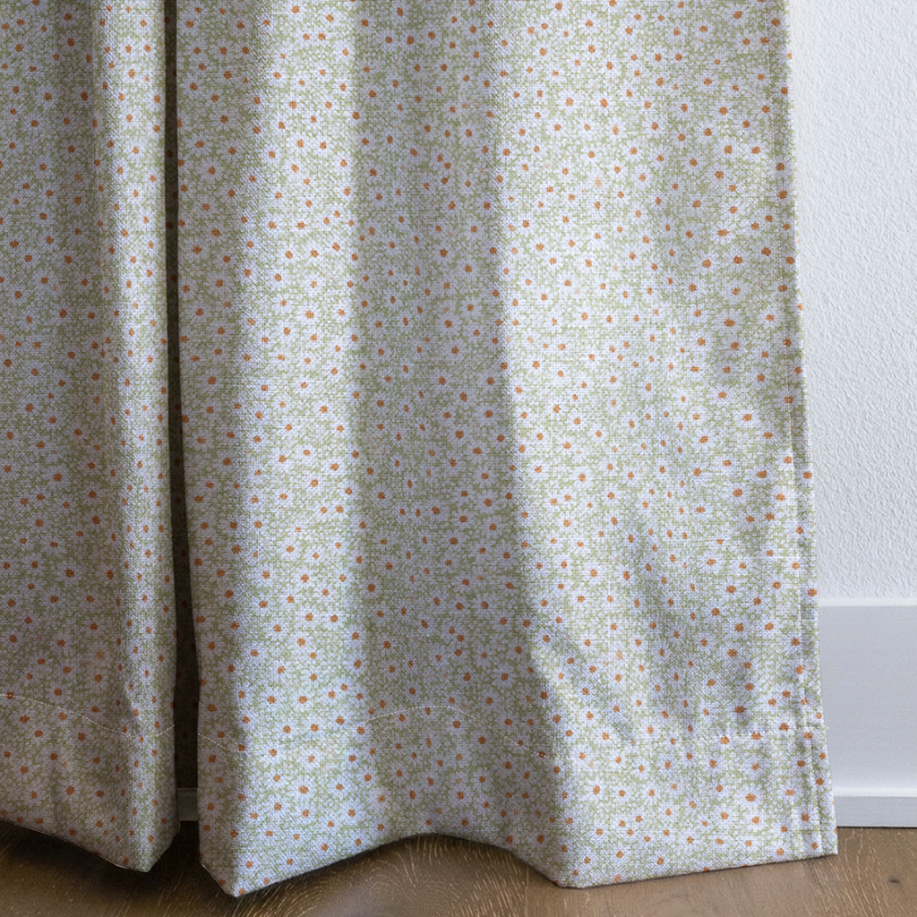 dwm:LR410905:corner_closeup_cropped