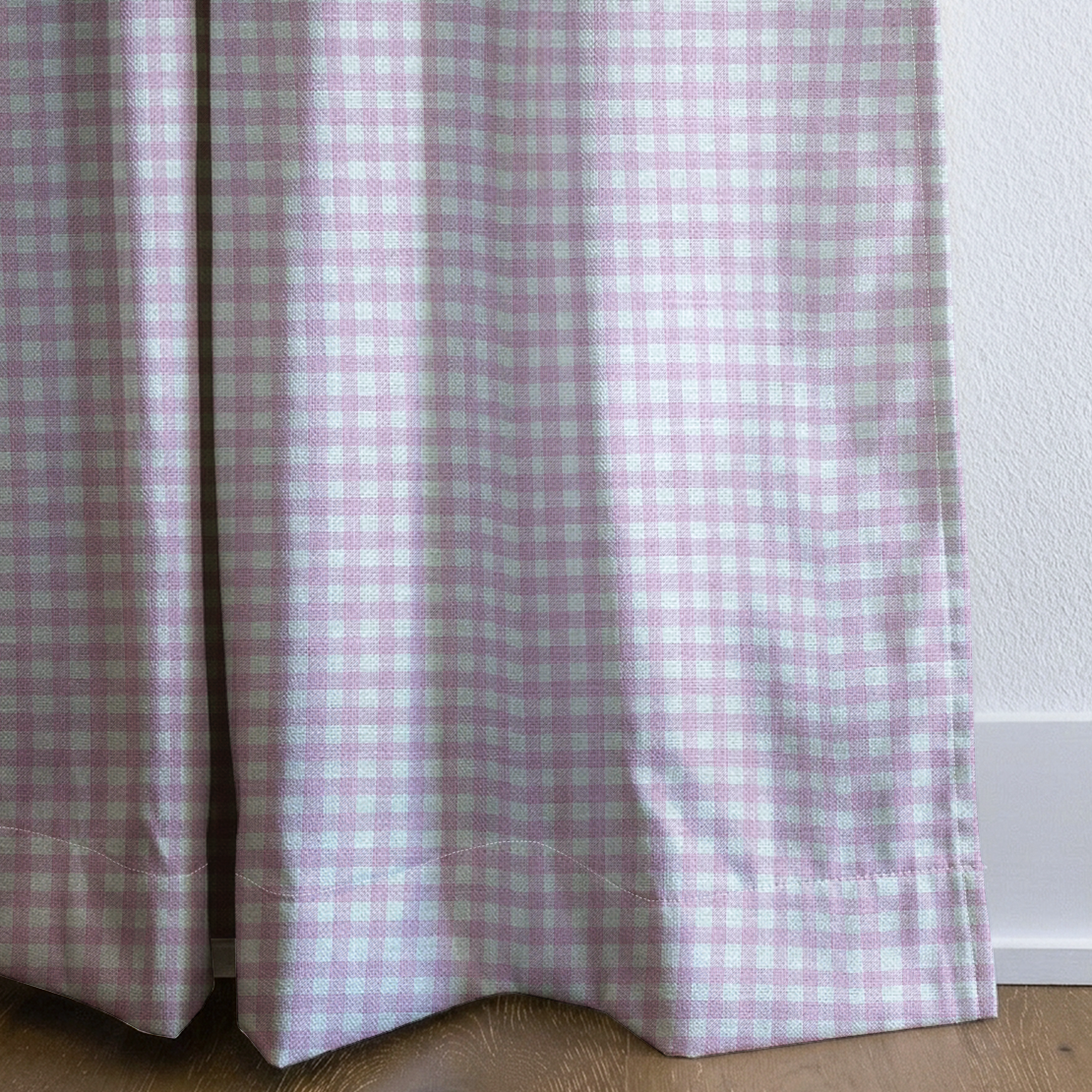 dwm:LR414200:corner_closeup_cropped