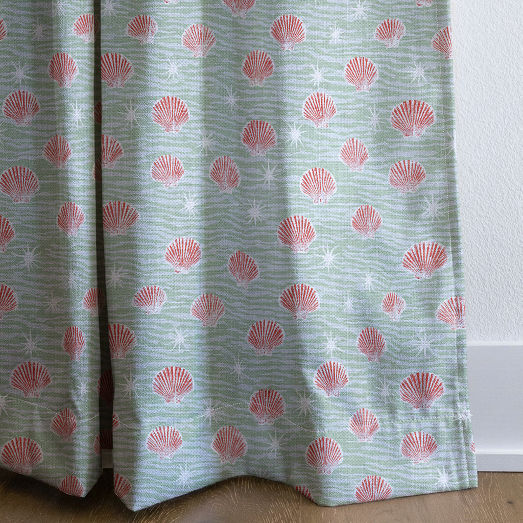 dwm:LR429584:corner_closeup_cropped