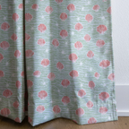 dwm:LR429584:corner_closeup_cropped