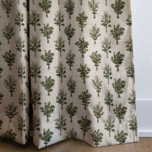 dwm:LR444891:corner_closeup_cropped