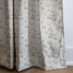 dwm:LR452101:corner_closeup_cropped