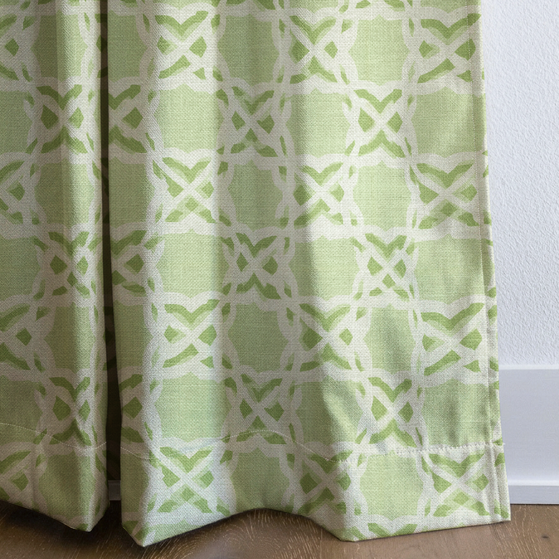 dwm:LR495884:corner_closeup_cropped