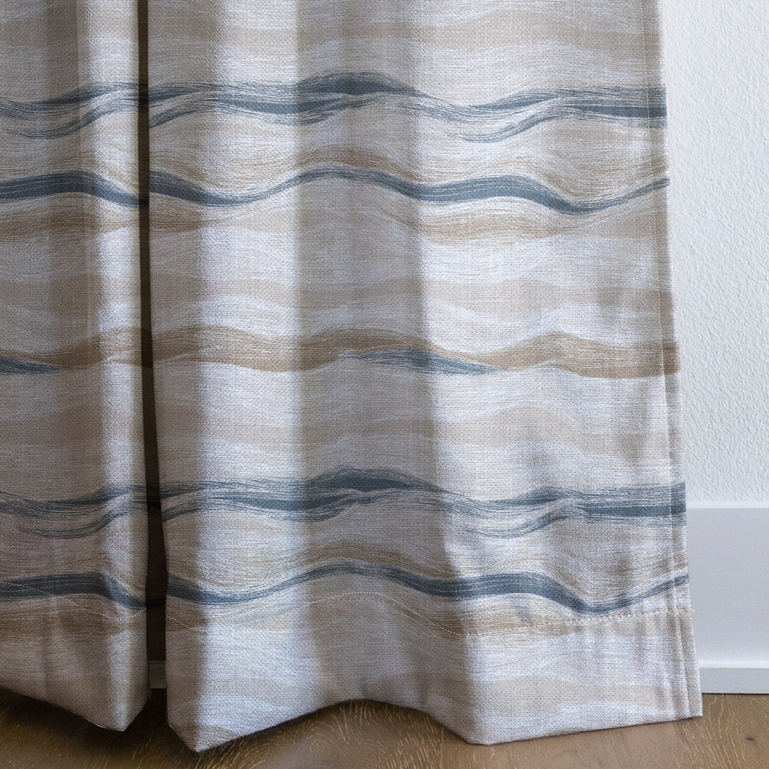 dwm:LR507375:corner_closeup_cropped