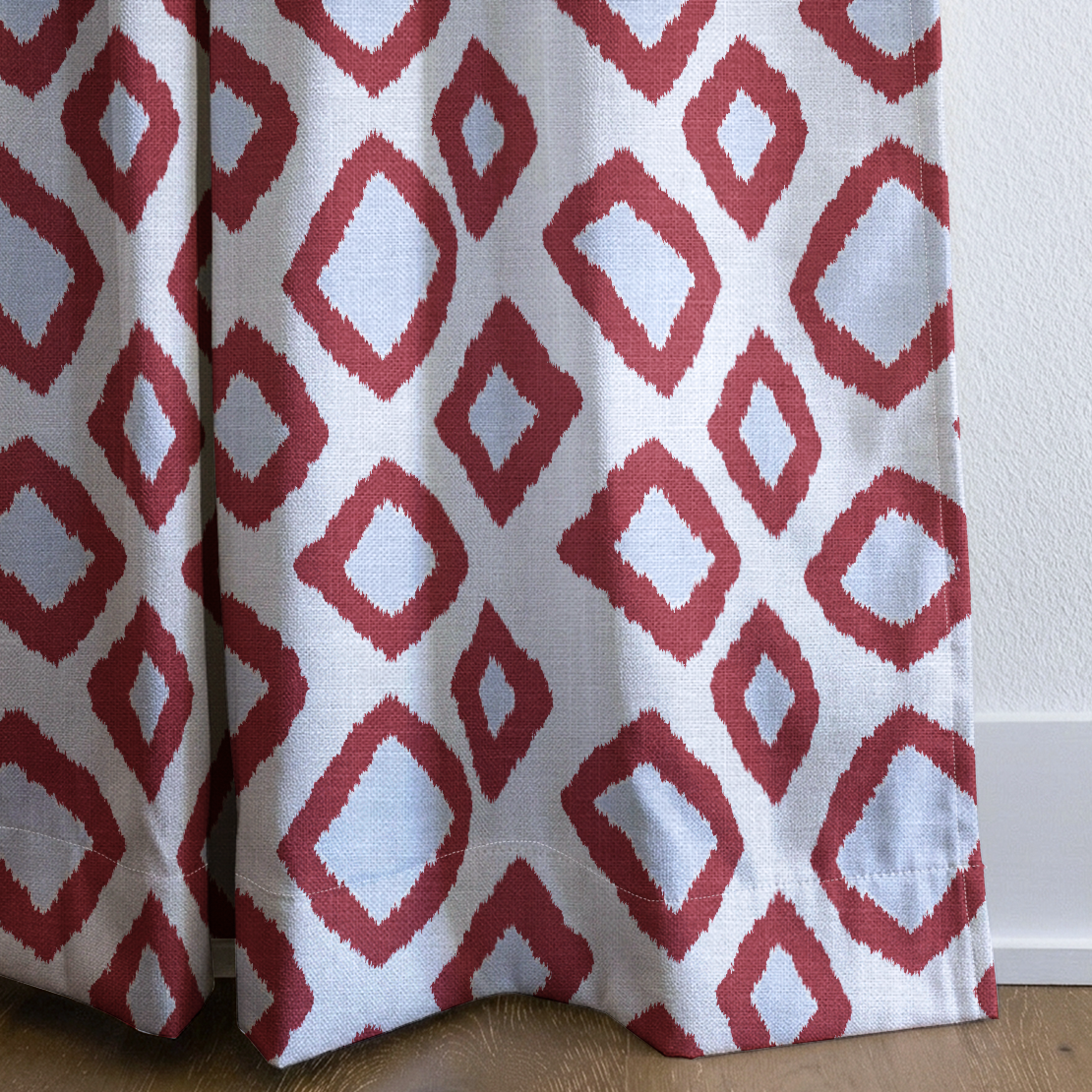 dwm:LR523561:corner_closeup_cropped