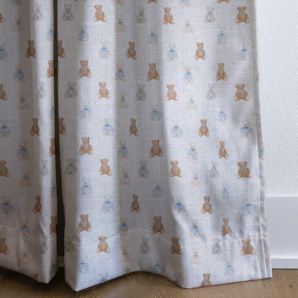dwm:LR523780:corner_closeup_cropped