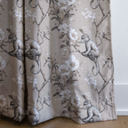 dwm:LR529134:corner_closeup_cropped
