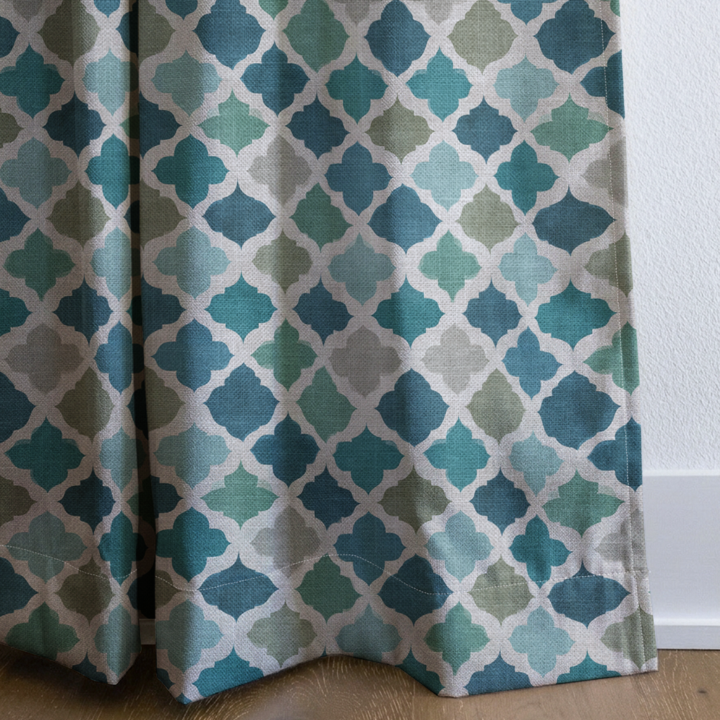 dwm:LR538999:corner_closeup_cropped