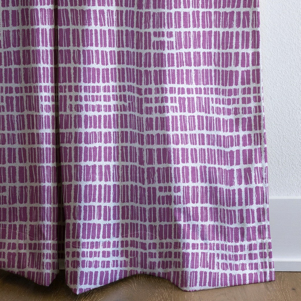 dwm:LR552600:corner_closeup_cropped