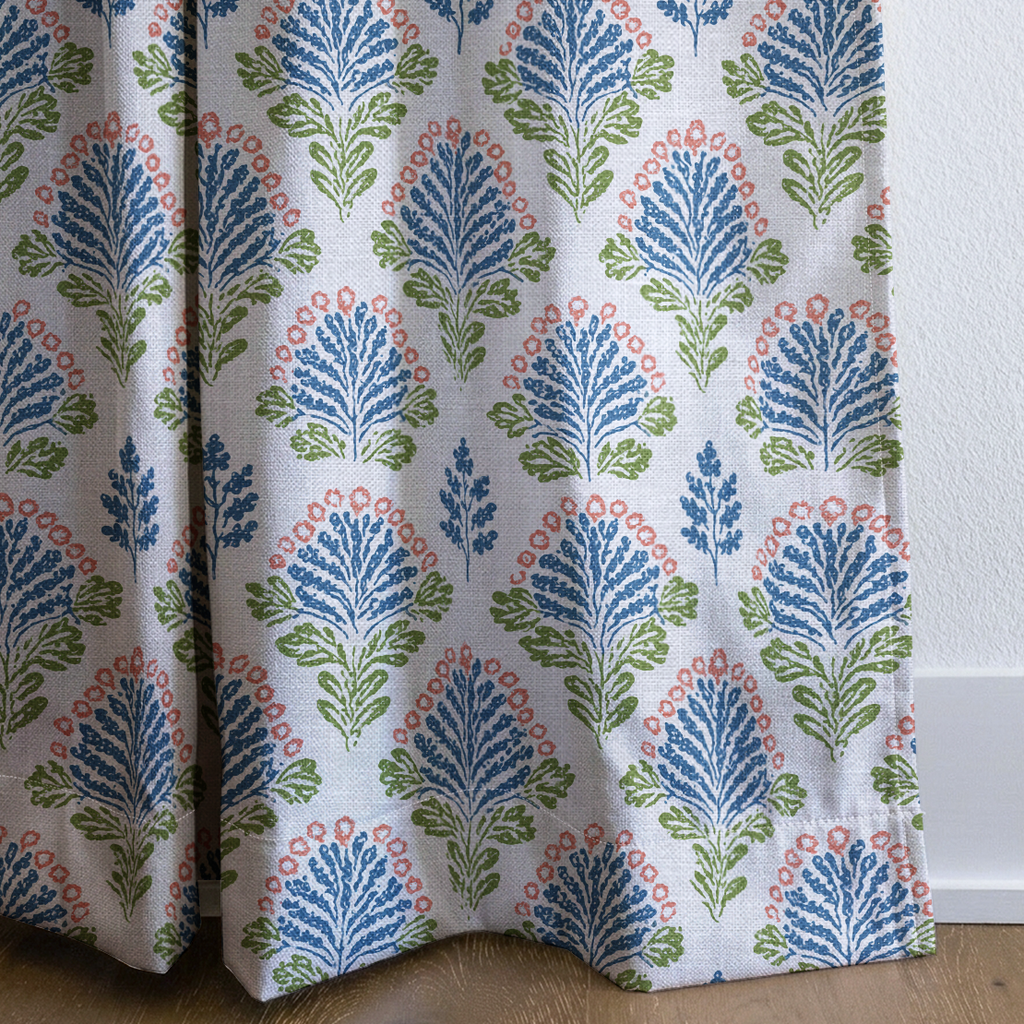 dwm:LR555369:corner_closeup_cropped