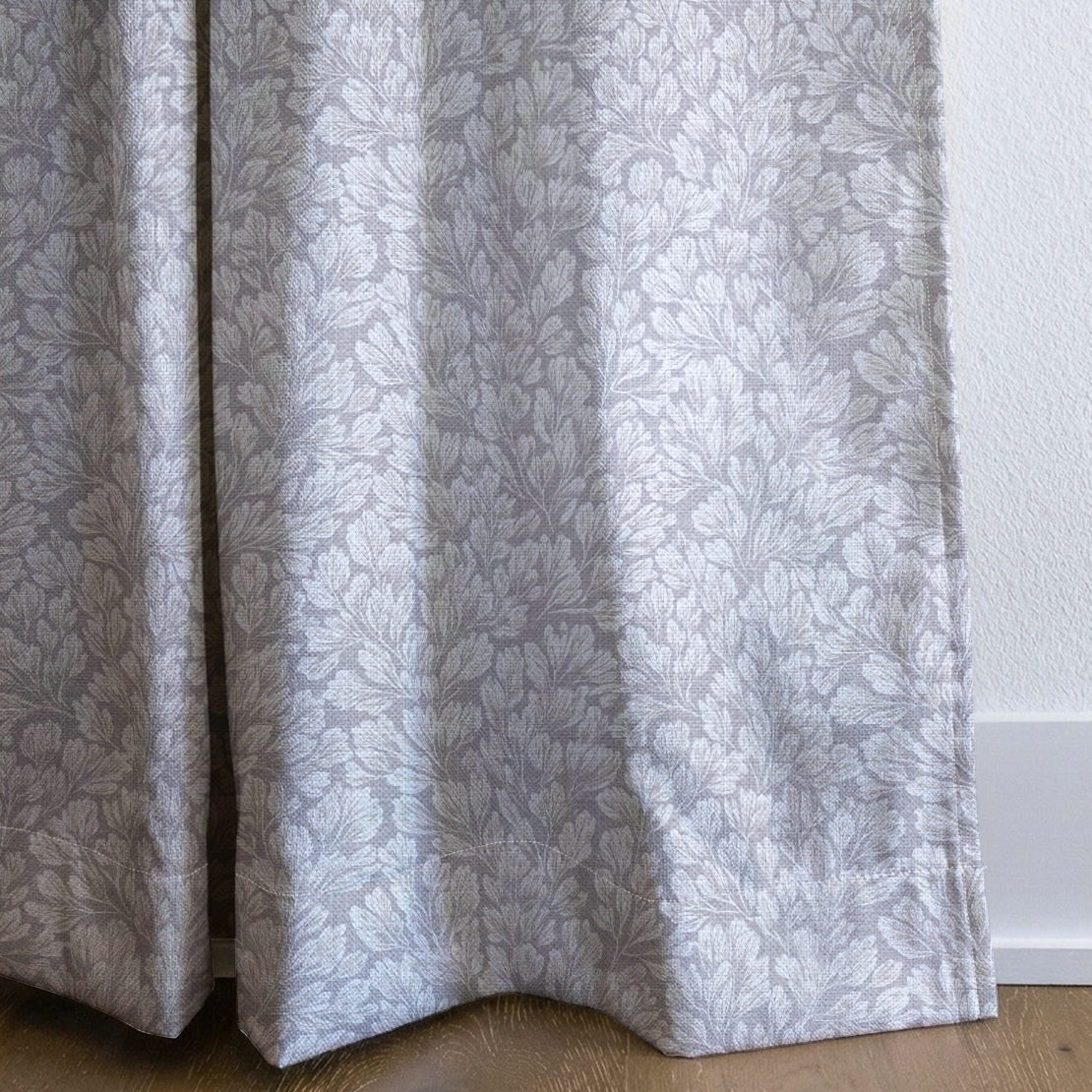 dwm:LR569197:corner_closeup_cropped