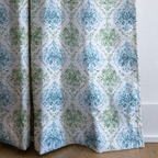 dwm:LR579340:corner_closeup_cropped