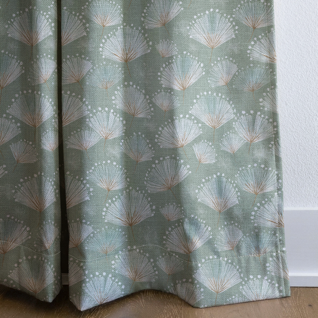 dwm:LR582479:corner_closeup_cropped