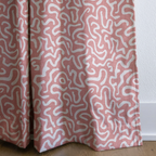 dwm:LR593393:corner_closeup_cropped
