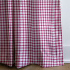 dwm:LR599856:corner_closeup_cropped