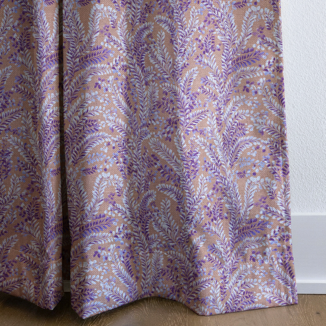 dwm:LR606764:corner_closeup_cropped