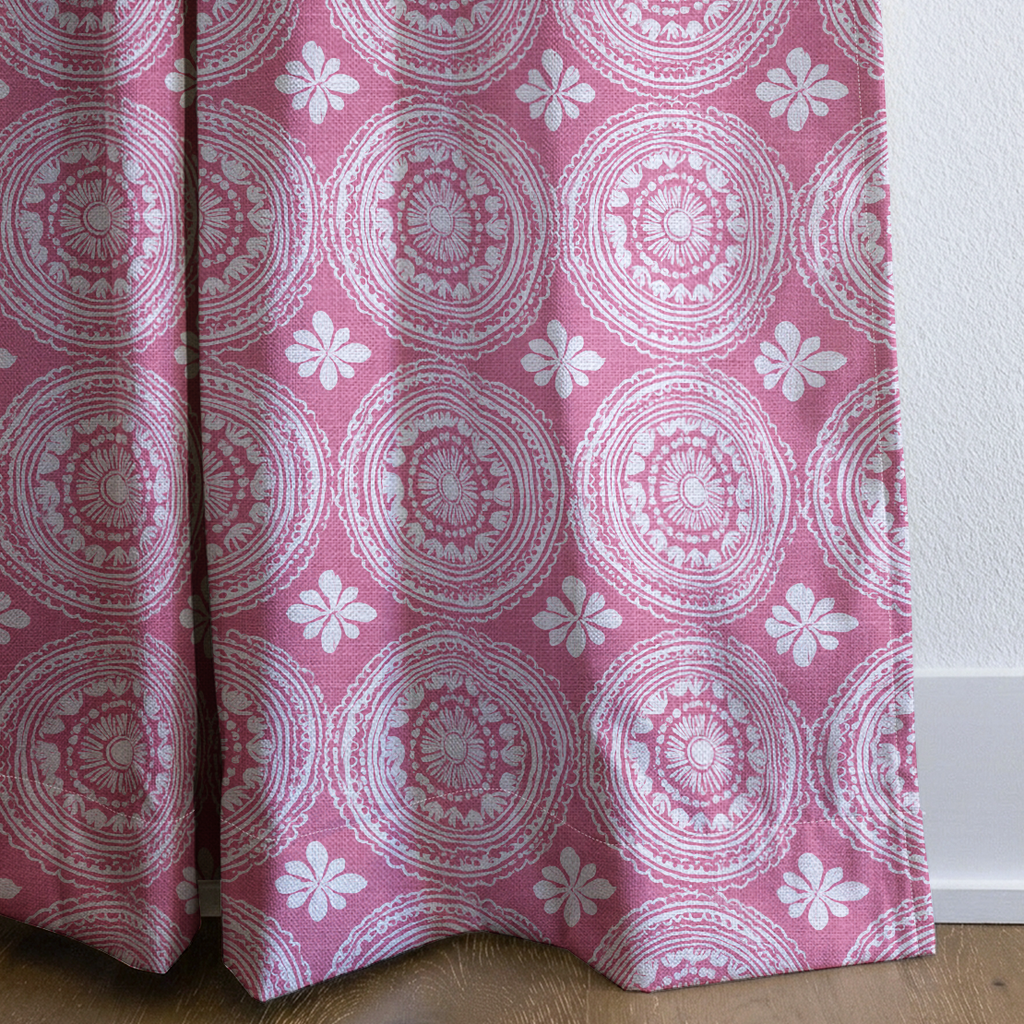dwm:LR621044:corner_closeup_cropped