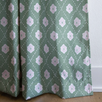 dwm:LR621583:corner_closeup_cropped