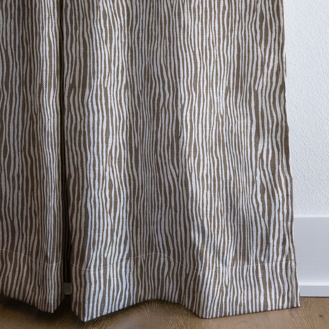 dwm:LR631269:corner_closeup_cropped